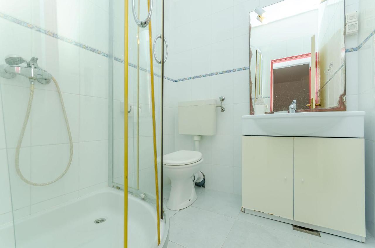 Apartments Zdenka Donji Okrug  Екстериор снимка