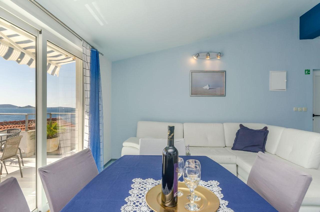 Apartments Zdenka Donji Okrug  Екстериор снимка